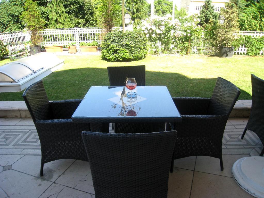 Villa Jelena Belgrado Exterior foto